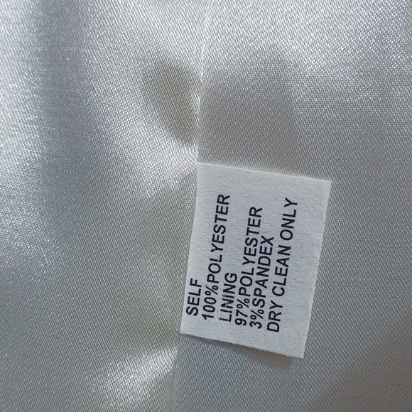 Single Girl Graphic Print Crew Neck Sheath Dress- Sz. XS - Picture 6 of 8